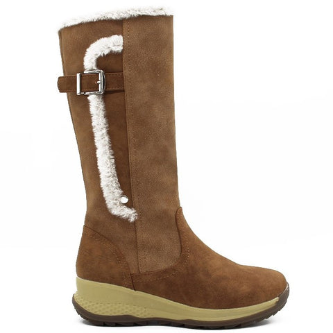 BOTA NAOMI CAMEL