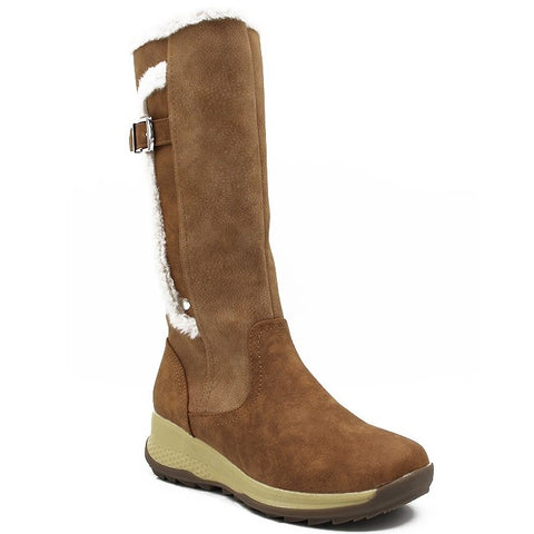 BOTA NAOMI CAMEL